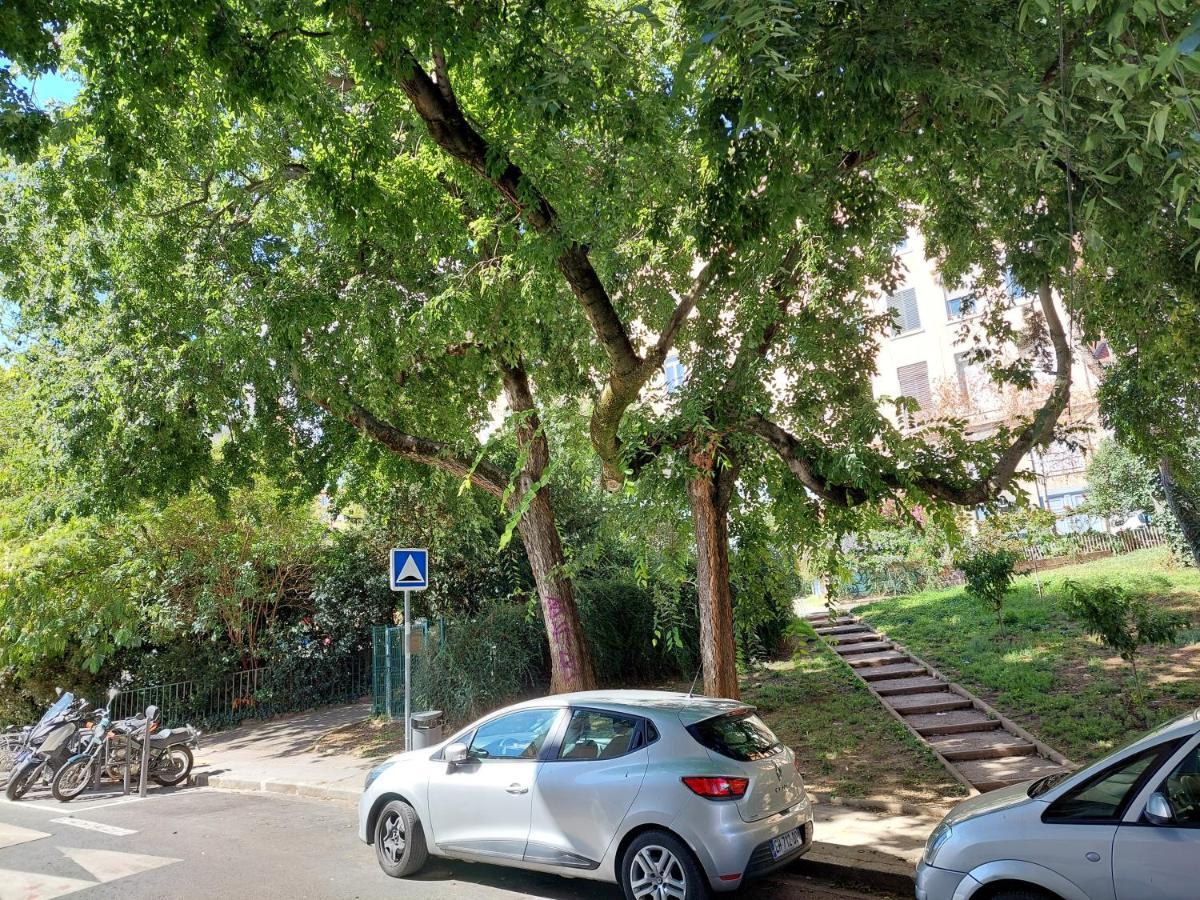 Gite Le Magneval Lyon Exterior photo