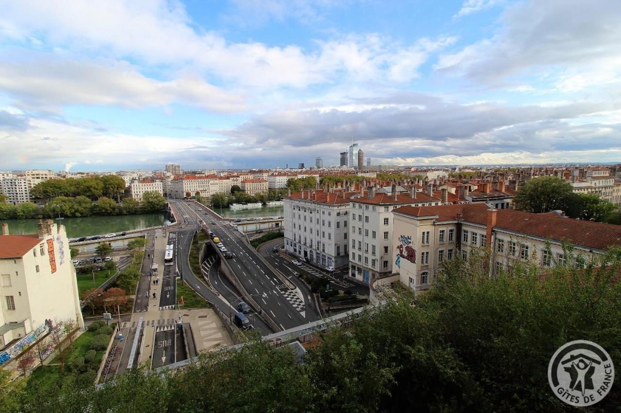 Gite Le Magneval Lyon Exterior photo